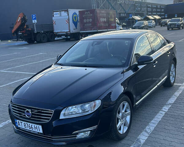 Синий Вольво С80, объемом двигателя 1.97 л и пробегом 385 тыс. км за 10500 $, фото 1 на Automoto.ua
