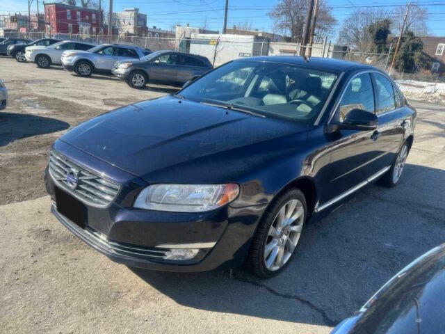 Синий Вольво С80, объемом двигателя 2 л и пробегом 78 тыс. км за 3200 $, фото 1 на Automoto.ua