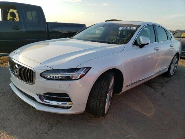 Білий Вольво S90, об'ємом двигуна 20 л та пробігом 89 тис. км за 18700 $, фото 1 на Automoto.ua