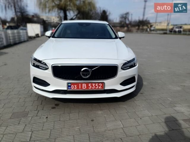 Білий Вольво S90, об'ємом двигуна 2 л та пробігом 242 тис. км за 18500 $, фото 1 на Automoto.ua