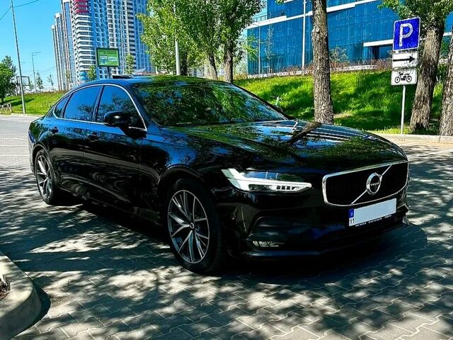 Чорний Вольво S90, об'ємом двигуна 2 л та пробігом 124 тис. км за 20800 $, фото 1 на Automoto.ua