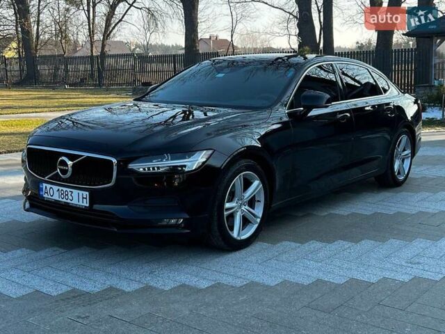 Вольво С90 2018 в Киеве на Automoto.ua Черный Вольво С90, объемом двигателя 1.97 л и пробегом 357 тыс. км за 21700 $, фото 1 на Automoto.ua