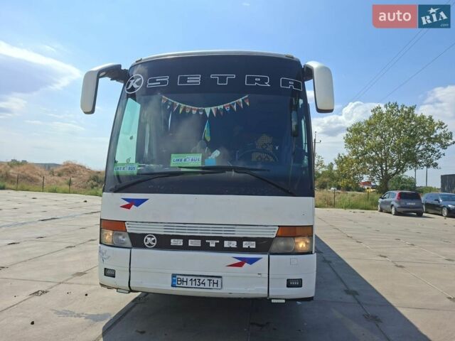 Черный Вольво С90, объемом двигателя 1.97 л и пробегом 260 тыс. км за 29999 $, фото 1 на Automoto.ua