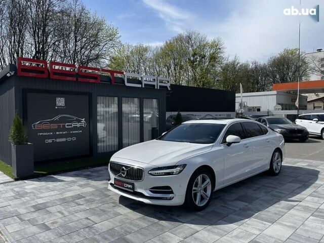 Вольво С90, объемом двигателя 2 л и пробегом 54 тыс. км за 24000 $, фото 1 на Automoto.ua
