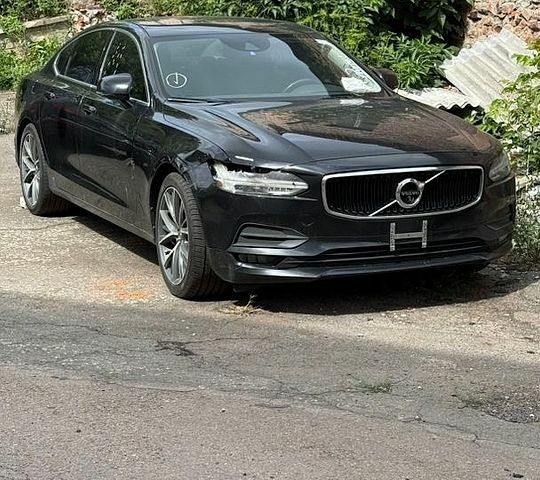 Вольво С90, объемом двигателя 1.97 л и пробегом 360 тыс. км за 12200 $, фото 1 на Automoto.ua