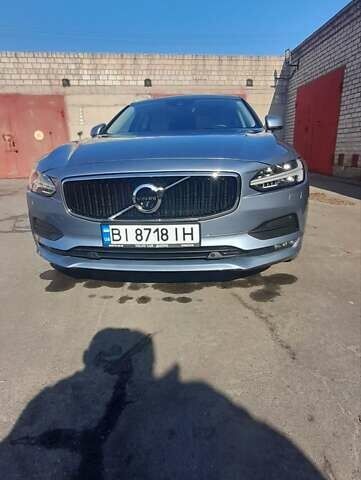 Сірий Вольво S90, об'ємом двигуна 2 л та пробігом 36 тис. км за 28000 $, фото 1 на Automoto.ua