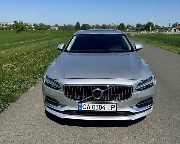Сірий Вольво S90, об'ємом двигуна 1.97 л та пробігом 96 тис. км за 23000 $, фото 1 на Automoto.ua