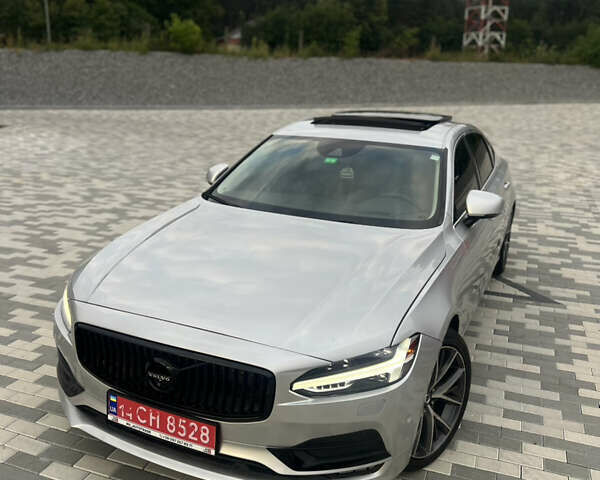 Сірий Вольво S90, об'ємом двигуна 2 л та пробігом 148 тис. км за 18999 $, фото 1 на Automoto.ua