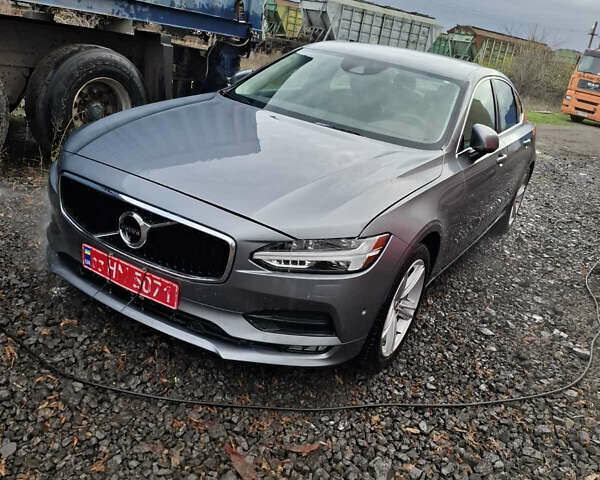 Сірий Вольво S90, об'ємом двигуна 1.97 л та пробігом 72 тис. км за 29000 $, фото 1 на Automoto.ua