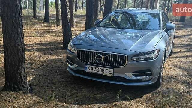 Синий Вольво С90, объемом двигателя 1.97 л и пробегом 187 тыс. км за 22000 $, фото 1 на Automoto.ua