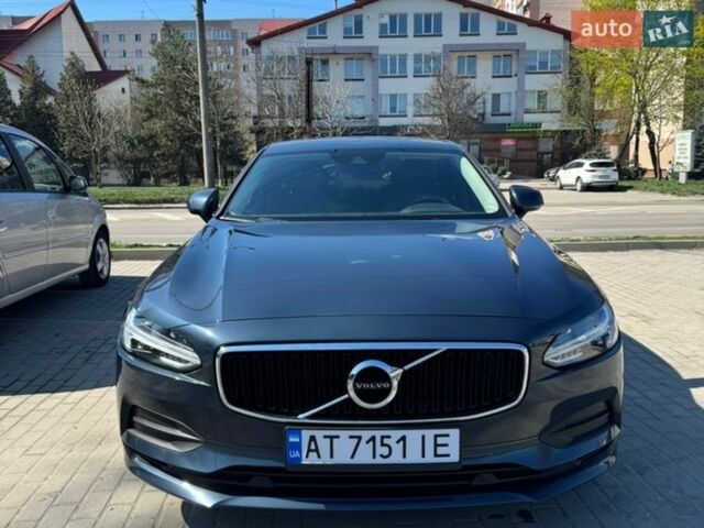 Синий Вольво С90, объемом двигателя 1.97 л и пробегом 288 тыс. км за 20200 $, фото 1 на Automoto.ua