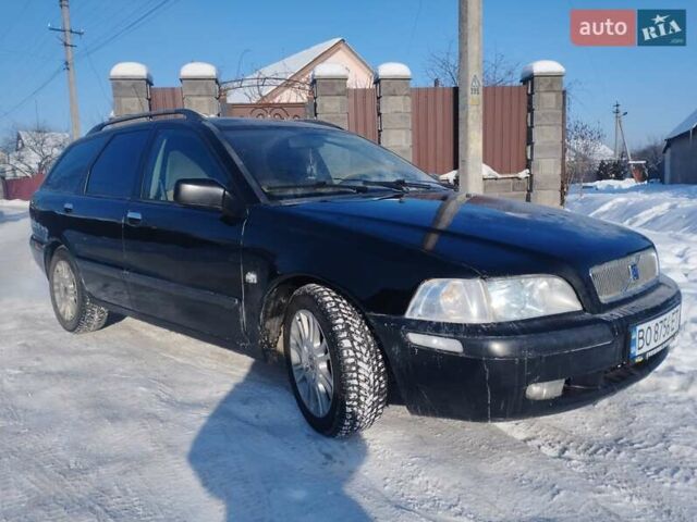 Вольво V40, об'ємом двигуна 1.9 л та пробігом 382 тис. км за 2999 $, фото 1 на Automoto.ua