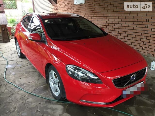 Вольво V40, об'ємом двигуна 0 л та пробігом 90 тис. км за 17800 $, фото 1 на Automoto.ua