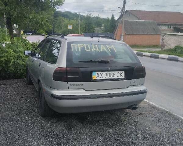 Серый Вольво В40, объемом двигателя 0 л и пробегом 352 тыс. км за 3200 $, фото 1 на Automoto.ua