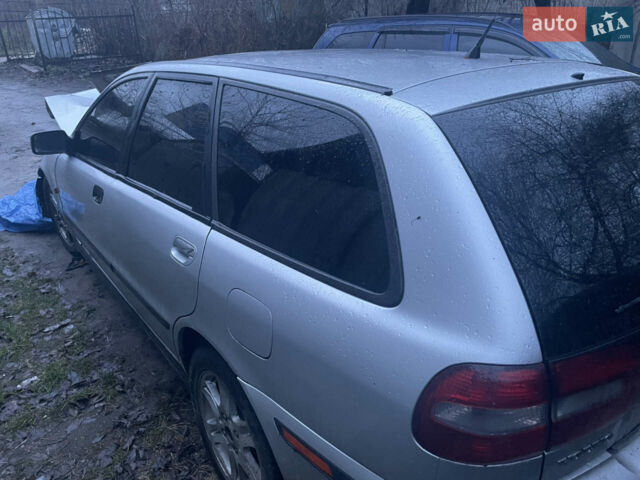 Сірий Вольво V40, об'ємом двигуна 1.9 л та пробігом 410 тис. км за 1500 $, фото 1 на Automoto.ua