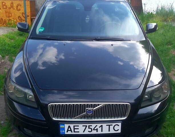 Чорний Вольво V50, об'ємом двигуна 2 л та пробігом 540 тис. км за 4200 $, фото 1 на Automoto.ua