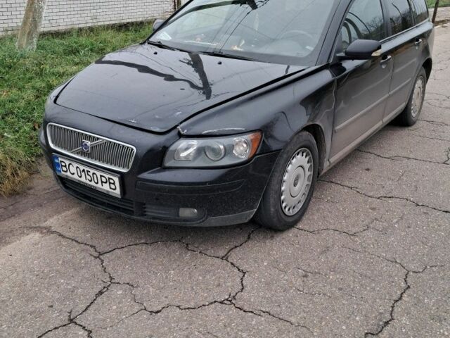 Чорний Вольво V50, об'ємом двигуна 1.6 л та пробігом 337 тис. км за 4500 $, фото 1 на Automoto.ua