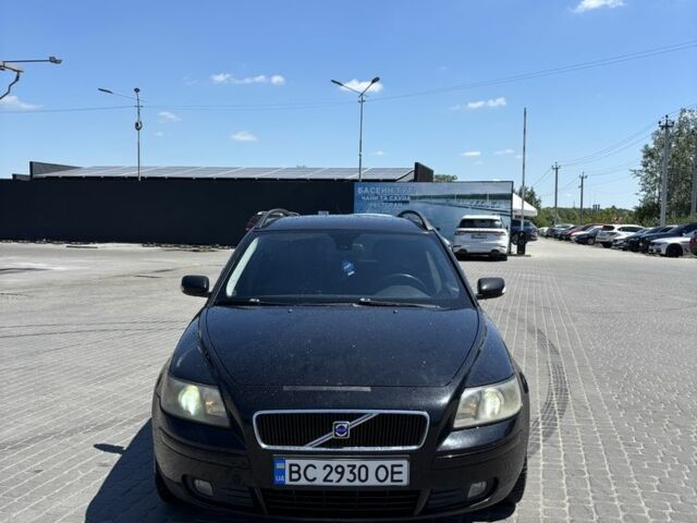 Чорний Вольво V50, об'ємом двигуна 1.8 л та пробігом 280 тис. км за 5000 $, фото 1 на Automoto.ua