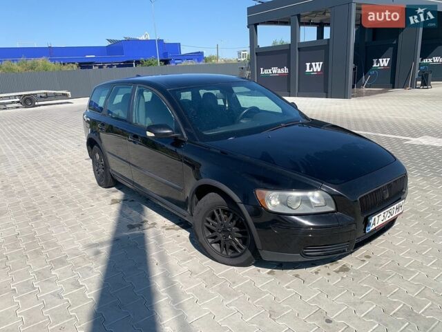 Чорний Вольво V50, об'ємом двигуна 1.6 л та пробігом 270 тис. км за 3850 $, фото 1 на Automoto.ua