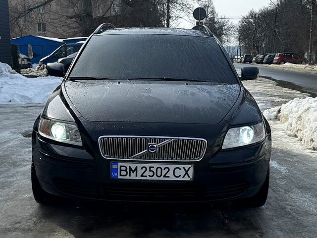 Черный Вольво В50, объемом двигателя 1.6 л и пробегом 268 тыс. км за 5650 $, фото 1 на Automoto.ua