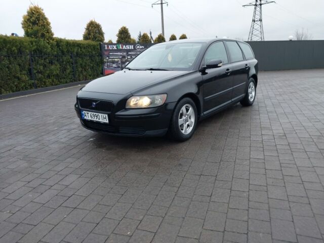 Черный Вольво В50, объемом двигателя 0 л и пробегом 273 тыс. км за 4950 $, фото 1 на Automoto.ua