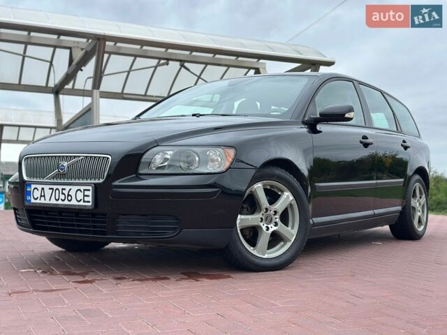 Чорний Вольво V50, об'ємом двигуна 1.56 л та пробігом 320 тис. км за 4950 $, фото 1 на Automoto.ua