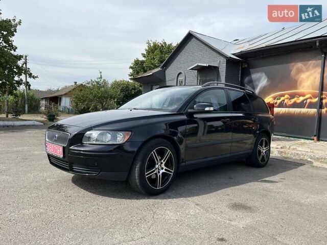 Чорний Вольво V50, об'ємом двигуна 0 л та пробігом 251 тис. км за 5590 $, фото 1 на Automoto.ua