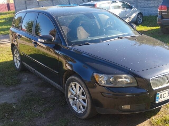 Чорний Вольво V50, об'ємом двигуна 1.56 л та пробігом 333 тис. км за 4900 $, фото 1 на Automoto.ua