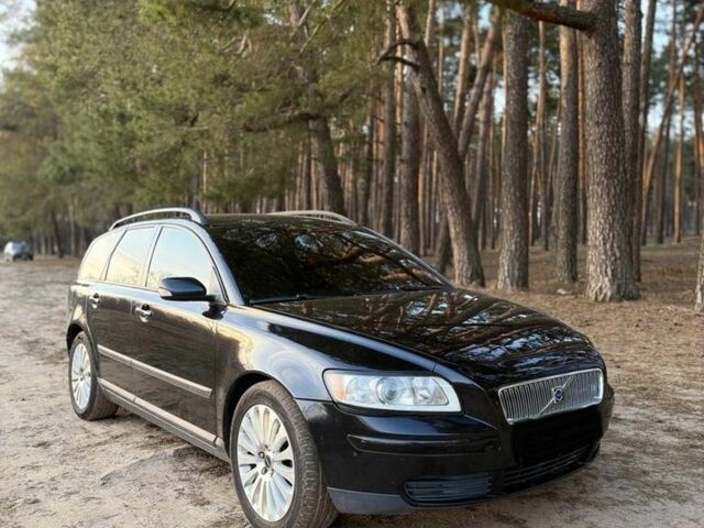 Чорний Вольво V50, об'ємом двигуна 1.6 л та пробігом 268 тис. км за 5650 $, фото 1 на Automoto.ua