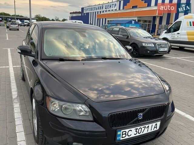 Чорний Вольво V50, об'ємом двигуна 1.6 л та пробігом 319 тис. км за 5500 $, фото 1 на Automoto.ua