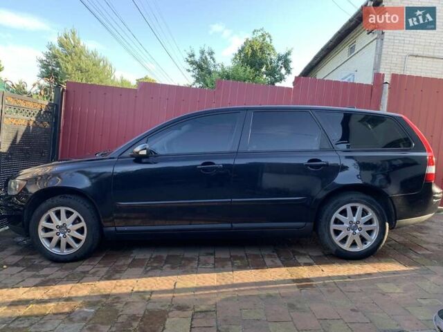 Чорний Вольво V50, об'ємом двигуна 1.6 л та пробігом 280 тис. км за 6500 $, фото 1 на Automoto.ua