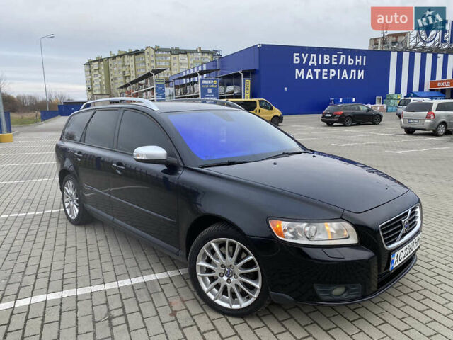 Черный Вольво В50, объемом двигателя 2 л и пробегом 170 тыс. км за 7600 $, фото 1 на Automoto.ua