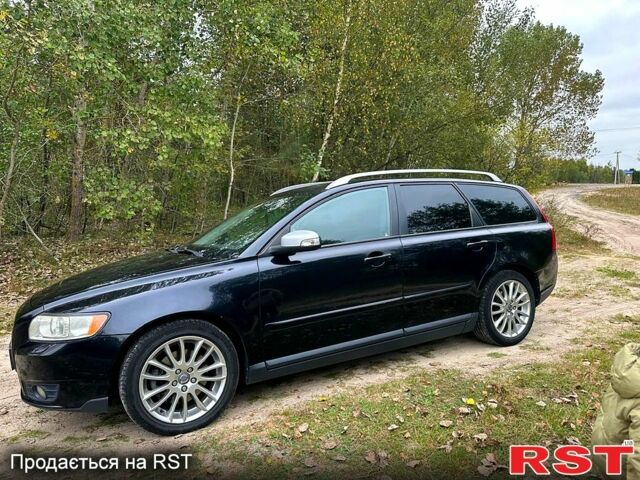 Черный Вольво В50, объемом двигателя 2 л и пробегом 342 тыс. км за 6800 $, фото 1 на Automoto.ua