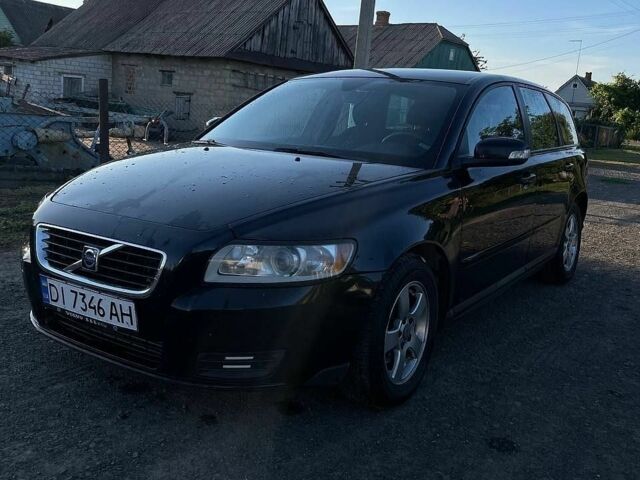 Чорний Вольво V50, об'ємом двигуна 1.6 л та пробігом 275 тис. км за 5750 $, фото 1 на Automoto.ua