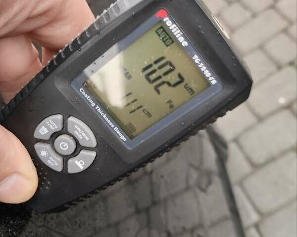 Черный Вольво В50, объемом двигателя 1.56 л и пробегом 235 тыс. км за 6200 $, фото 1 на Automoto.ua