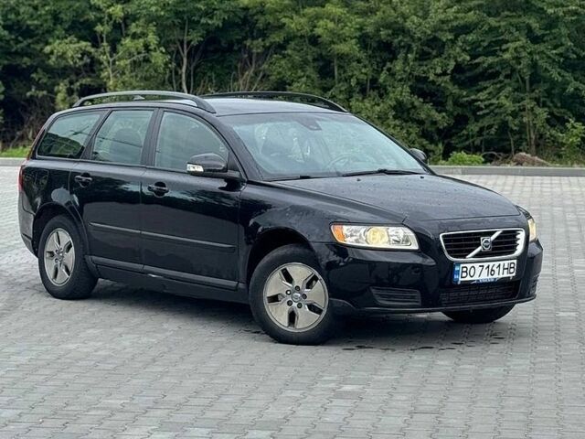 Чорний Вольво V50, об'ємом двигуна 1.56 л та пробігом 280 тис. км за 4850 $, фото 1 на Automoto.ua