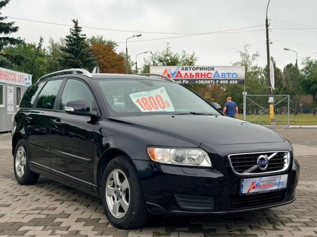 Чорний Вольво V50, об'ємом двигуна 1.6 л та пробігом 232 тис. км за 6685 $, фото 1 на Automoto.ua