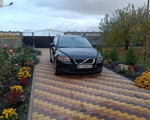 Чорний Вольво V50, об'ємом двигуна 1.6 л та пробігом 282 тис. км за 7300 $, фото 1 на Automoto.ua