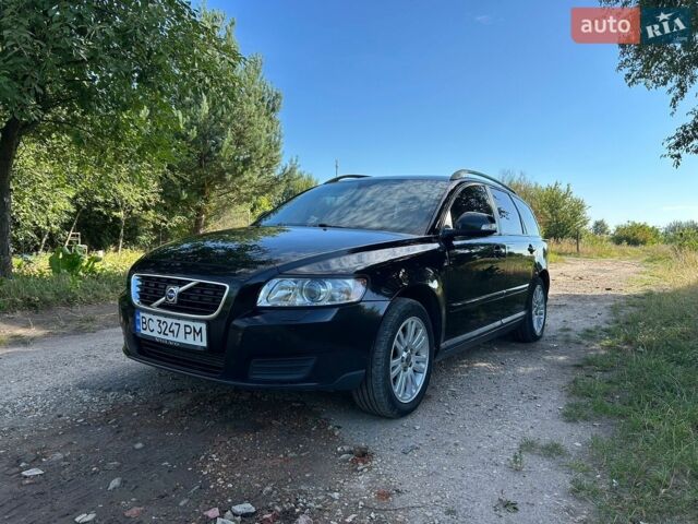 Чорний Вольво V50, об'ємом двигуна 1.6 л та пробігом 316 тис. км за 6800 $, фото 1 на Automoto.ua