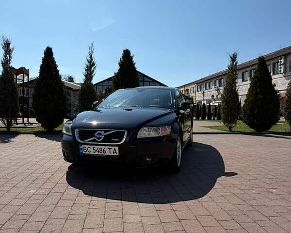 Чорний Вольво V50, об'ємом двигуна 1.6 л та пробігом 229 тис. км за 6800 $, фото 1 на Automoto.ua