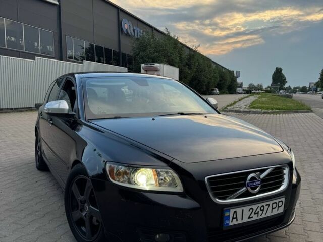 Чорний Вольво V50, об'ємом двигуна 1.6 л та пробігом 3 тис. км за 7300 $, фото 1 на Automoto.ua