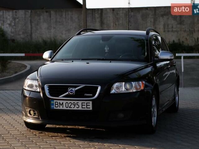 Черный Вольво В50, объемом двигателя 1.56 л и пробегом 203 тыс. км за 7800 $, фото 1 на Automoto.ua