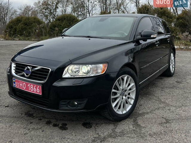 Чорний Вольво V50, об'ємом двигуна 2 л та пробігом 268 тис. км за 10250 $, фото 1 на Automoto.ua
