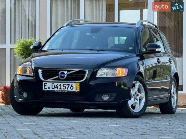 Чорний Вольво V50, об'ємом двигуна 1.6 л та пробігом 197 тис. км за 7550 $, фото 1 на Automoto.ua