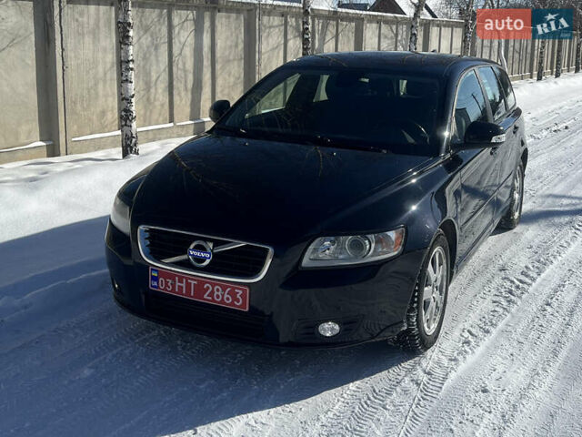 Чорний Вольво V50, об'ємом двигуна 2 л та пробігом 286 тис. км за 8800 $, фото 1 на Automoto.ua