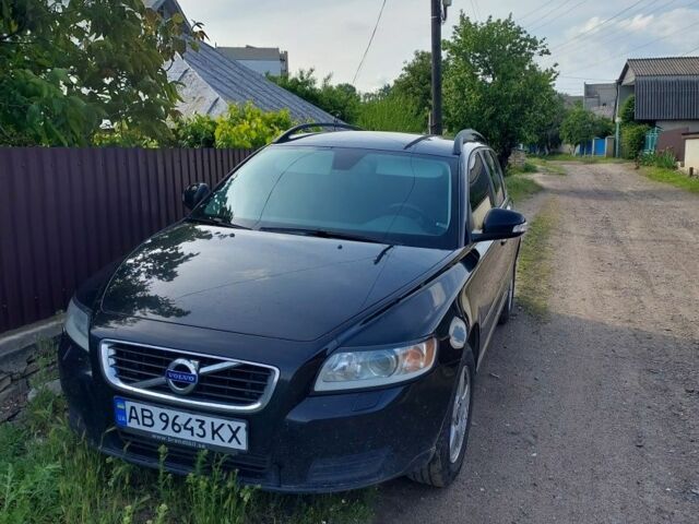 Чорний Вольво V50, об'ємом двигуна 1.6 л та пробігом 248 тис. км за 7000 $, фото 1 на Automoto.ua