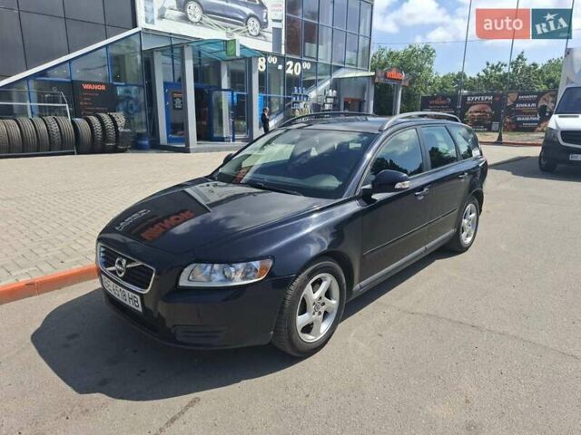 Чорний Вольво V50, об'ємом двигуна 1.56 л та пробігом 242 тис. км за 8700 $, фото 1 на Automoto.ua