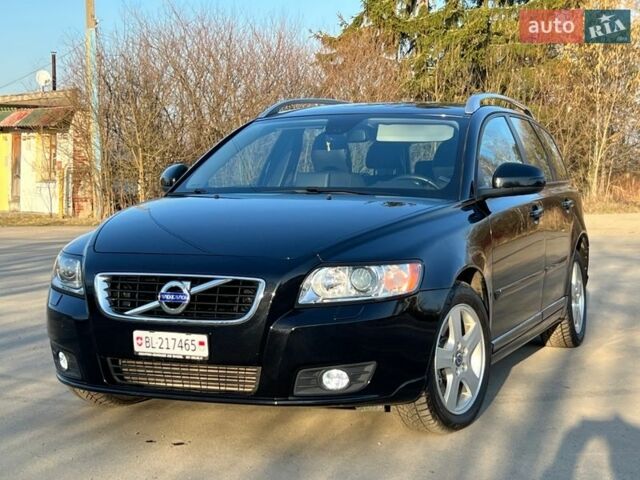 Чорний Вольво V50, об'ємом двигуна 2 л та пробігом 169 тис. км за 10450 $, фото 1 на Automoto.ua