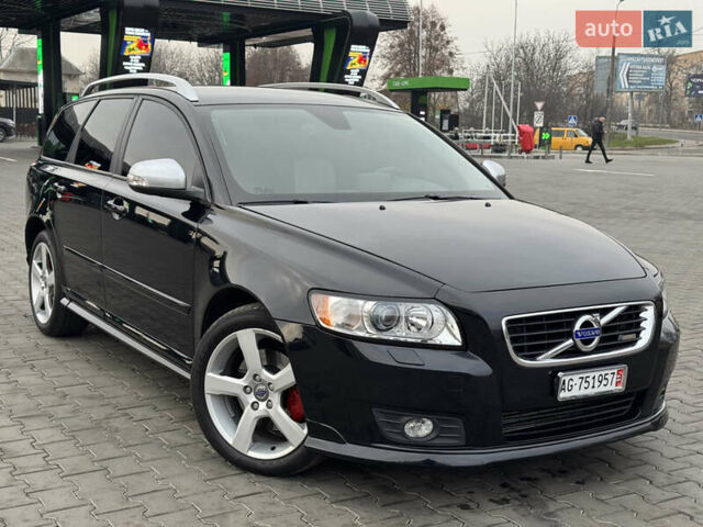 Черный Вольво В50, объемом двигателя 2 л и пробегом 167 тыс. км за 11700 $, фото 1 на Automoto.ua