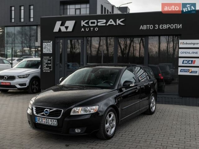 Чорний Вольво V50, об'ємом двигуна 1.6 л та пробігом 244 тис. км за 7450 $, фото 1 на Automoto.ua